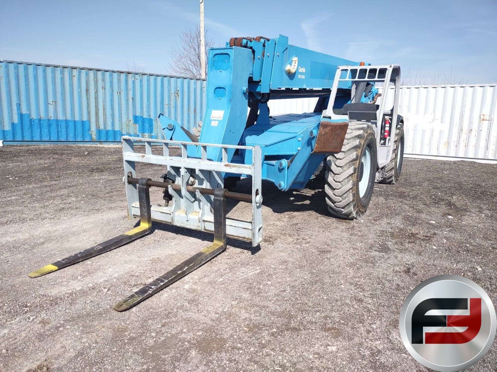 2007 Genie GTH1056 Equipment Image0
