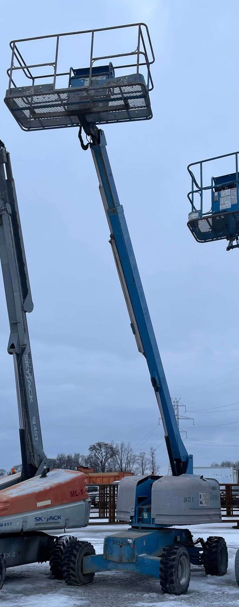 2007 Genie S-40 Equipment Image0