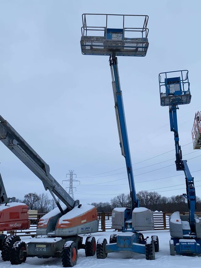 Image of Genie S-40 equipment image 4