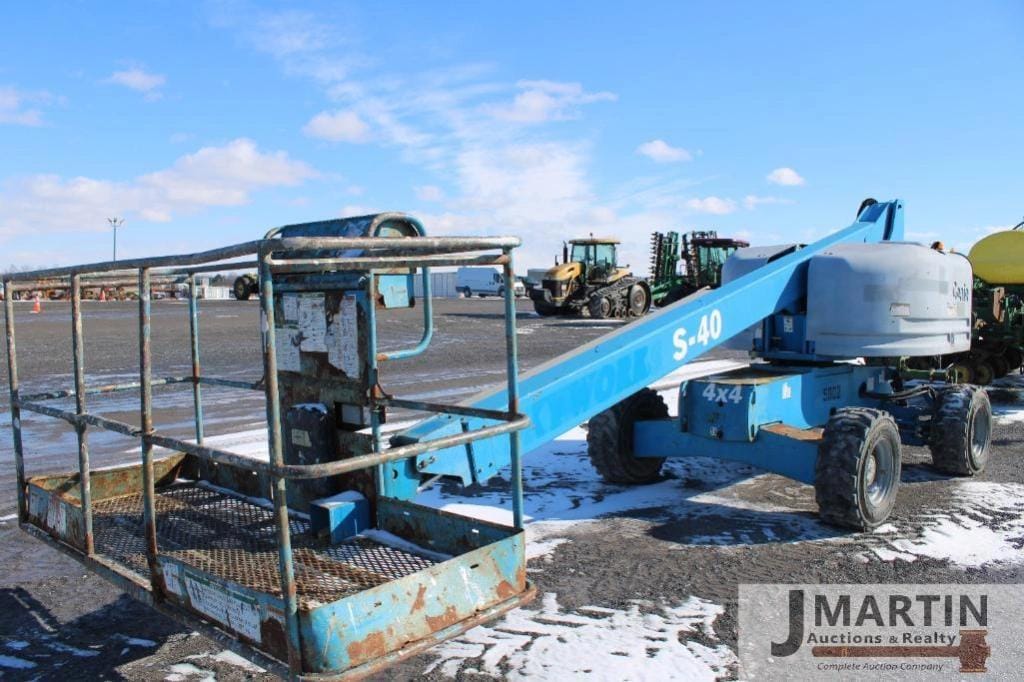 2007 Genie S-40 Equipment Image0