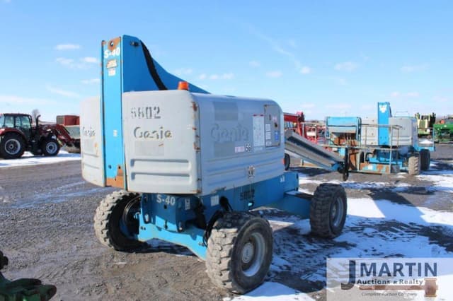 Image of Genie S-40 equipment image 2