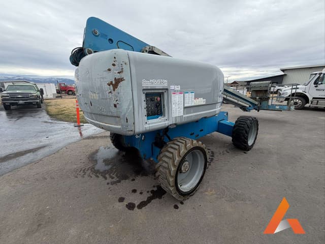 Image of Genie S60 equipment image 4