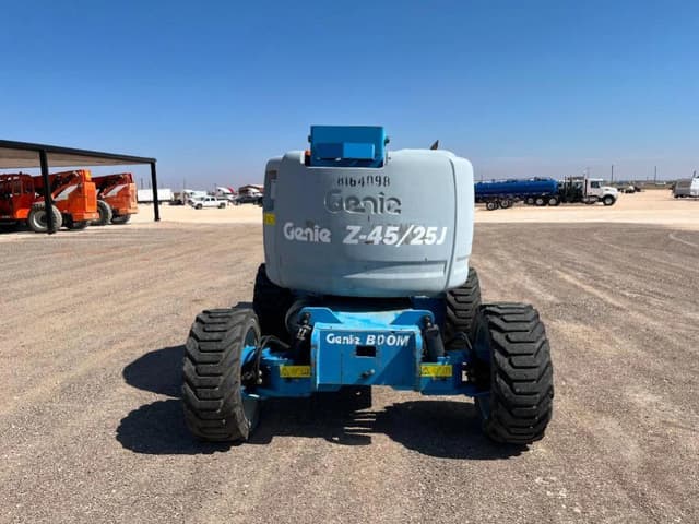 Image of Genie Z-45/25 equipment image 3