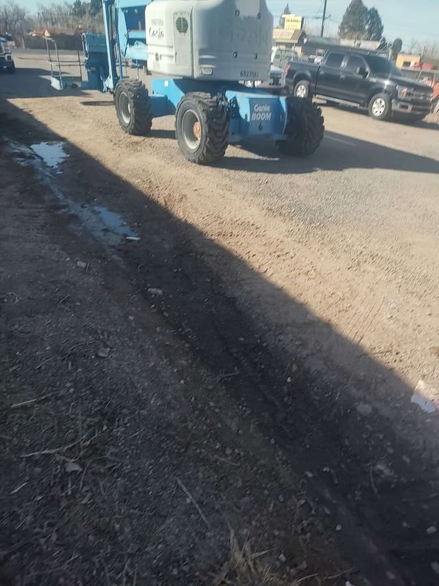 Image of Genie Z-60/34 equipment image 1