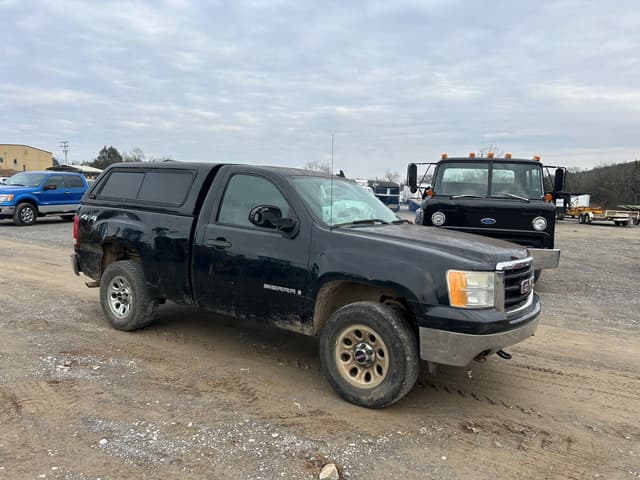 Image of GMC 1500 equipment image 1