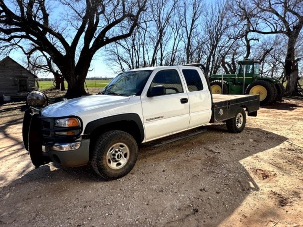 Main image GMC 2500HD