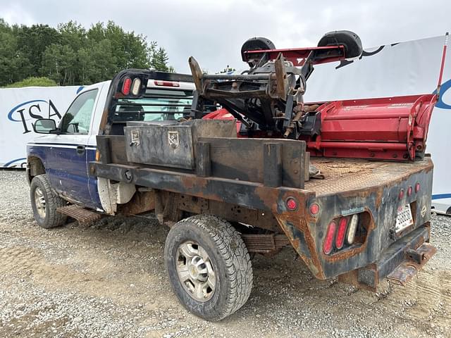 Image of GMC 2500 equipment image 2