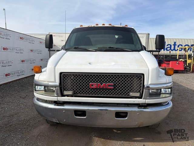 Image of GMC C4500 equipment image 1