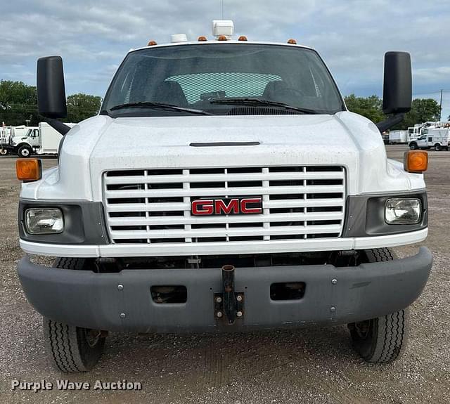 Image of GMC C4500 equipment image 1