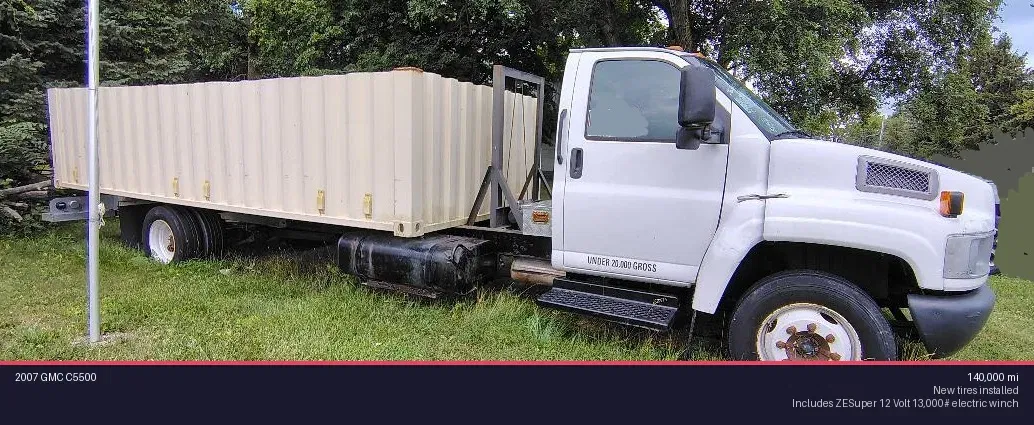 2007 GMC C5500 Equipment Image0