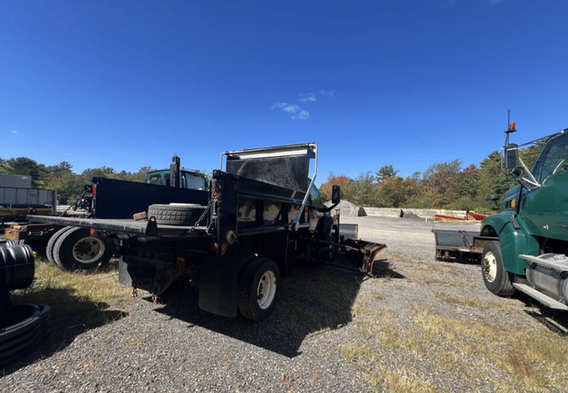 Image of GMC C5500 equipment image 4