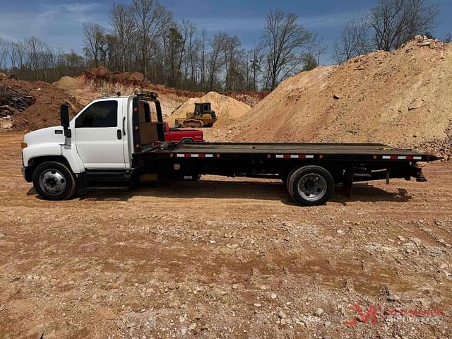 Image of GMC C6500 equipment image 4