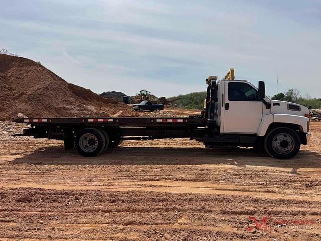 Image of GMC C6500 equipment image 1