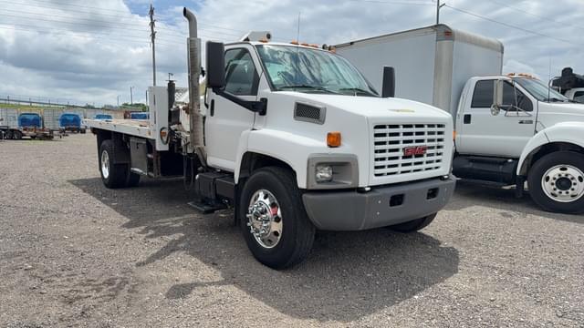 Image of GMC C7500 equipment image 2
