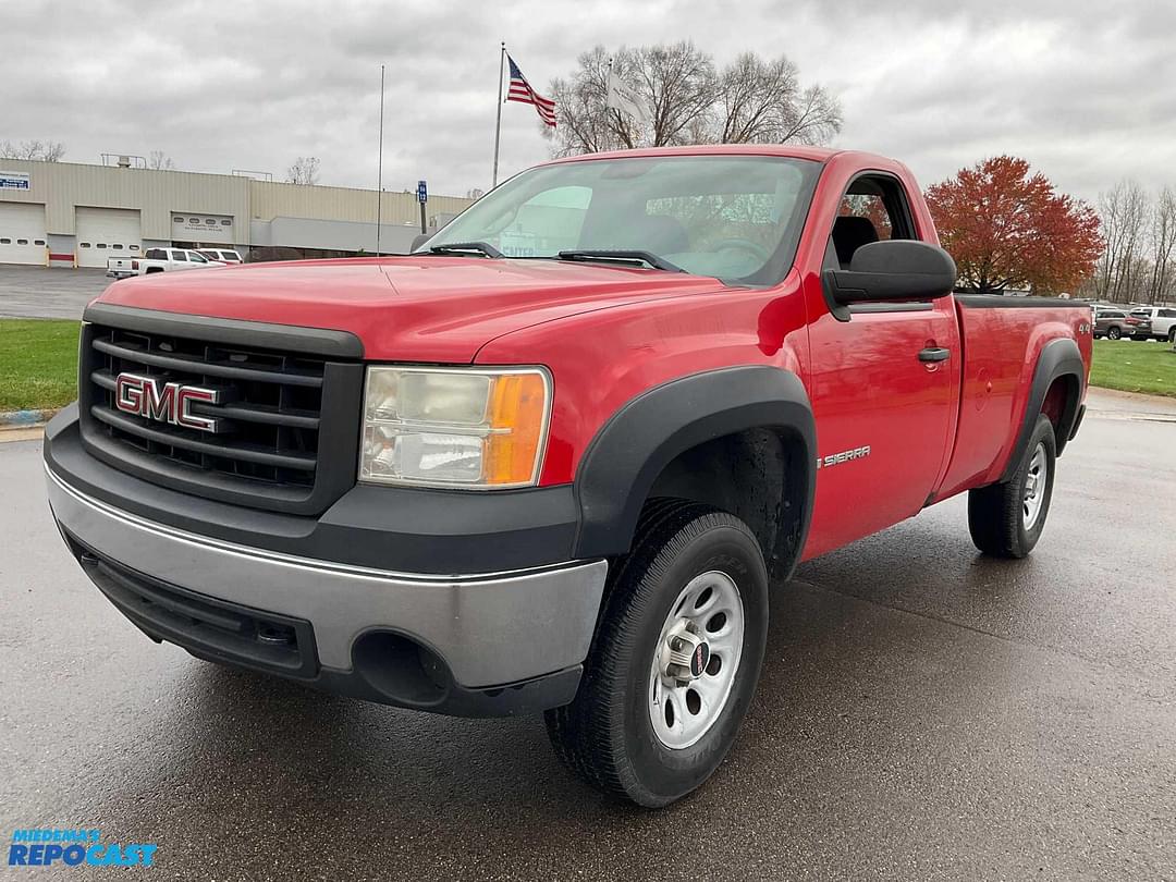 Image of GMC Sierra 1500 Primary image