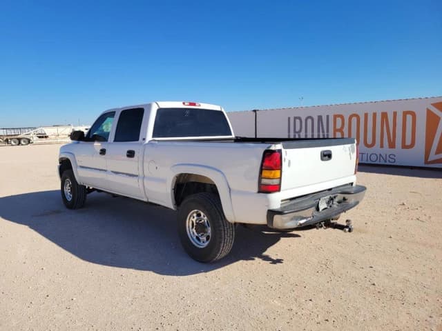 Image of GMC 2500 equipment image 2