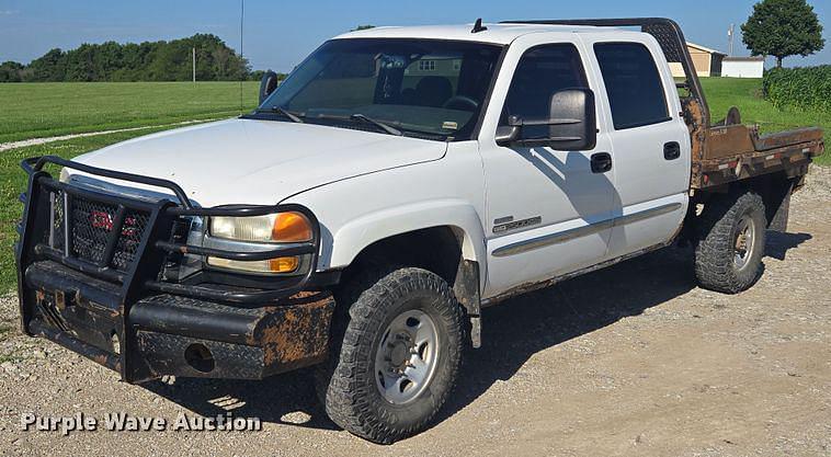 Image of GMC 2500HD Primary image
