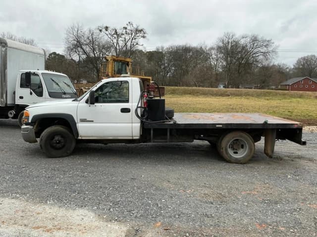 Image of GMC 3500 equipment image 1