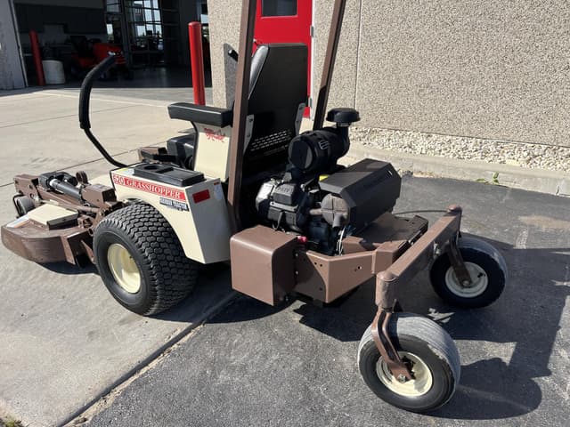 Image of Grasshopper 620T2 equipment image 2
