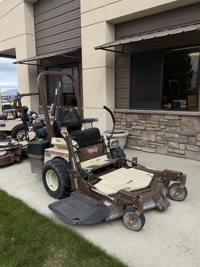 Image of Grasshopper 722D equipment image 2