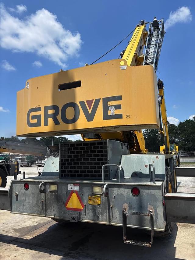 Image of Grove RT600E equipment image 4
