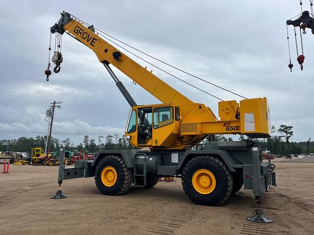 Image of Grove RT600E equipment image 3