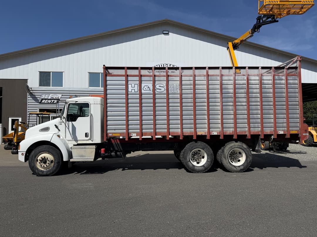 Image of Kenworth T300 Primary image