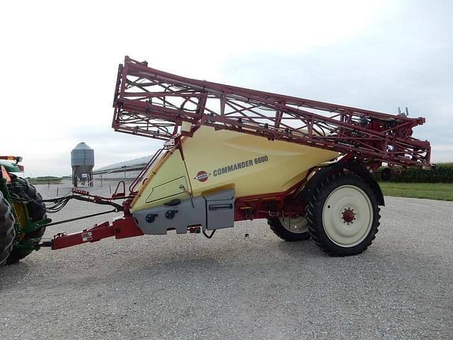 Image of Hardi Commander 6600 equipment image 1