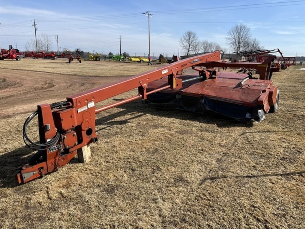 2007 Hesston 3312 Equipment Image0