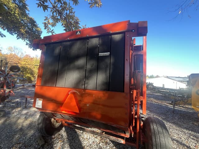 Image of AGCO Hesston 5456A equipment image 3