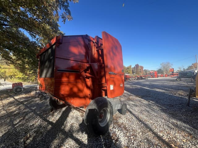 Image of AGCO Hesston 5456A equipment image 2
