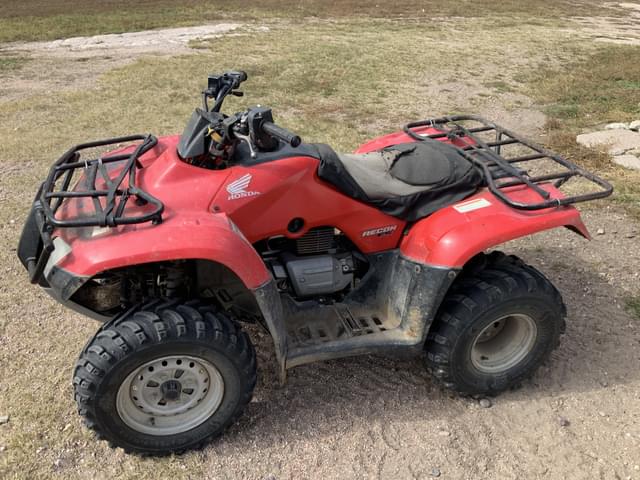 Image of Honda Recon TRX 250 equipment image 2