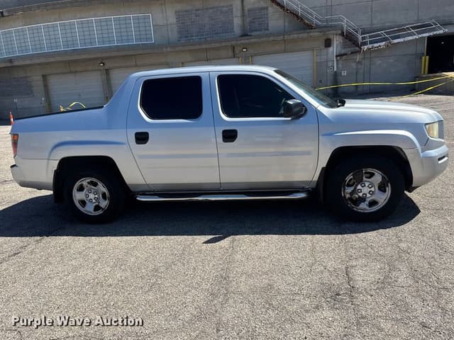 Image of Honda Ridgeline equipment image 3