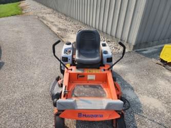 Image of Husqvarna Z4824 equipment image 4
