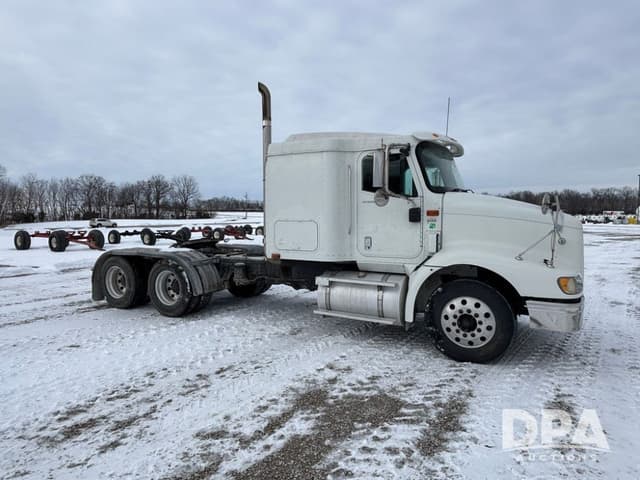 Image of International 9200i equipment image 1