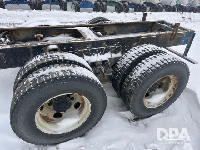 Image of International 9200i equipment image 4