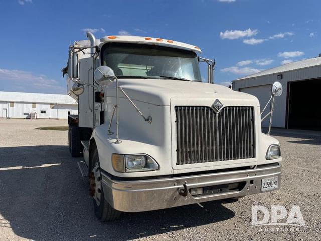 Image of International 9400i equipment image 3