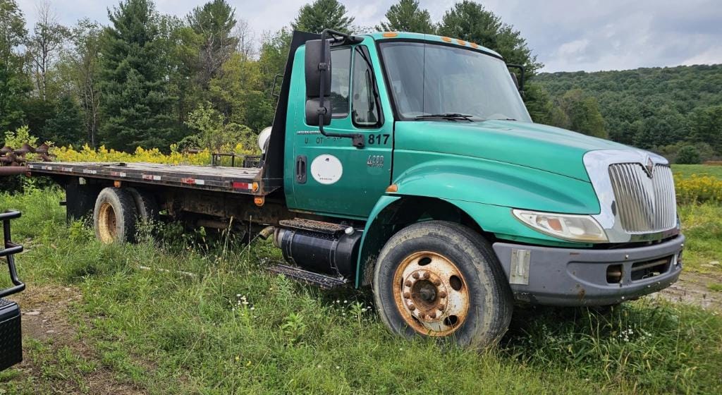 Main image International 4200