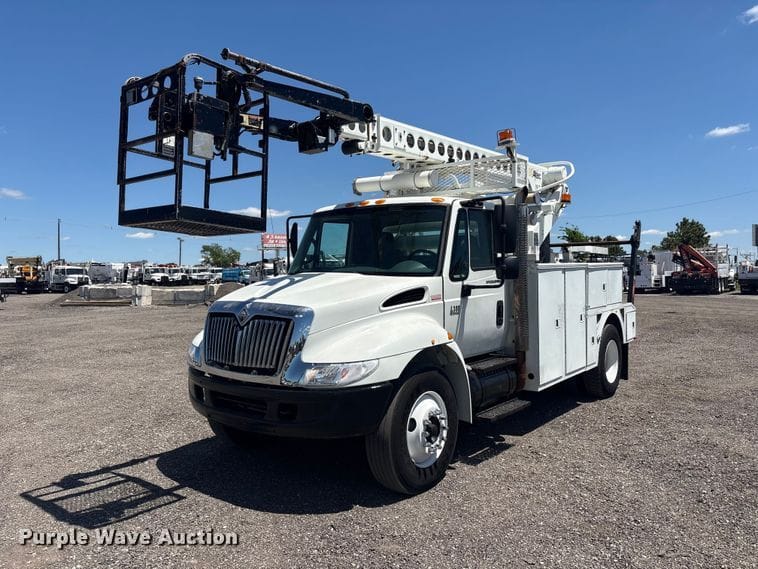 2007 International 4300 SBA Equipment Image0