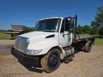 Main image International 4300