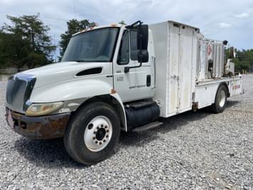 Main image International 4300