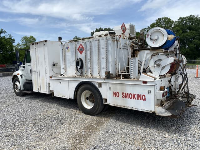 Image of International 4300 equipment image 1