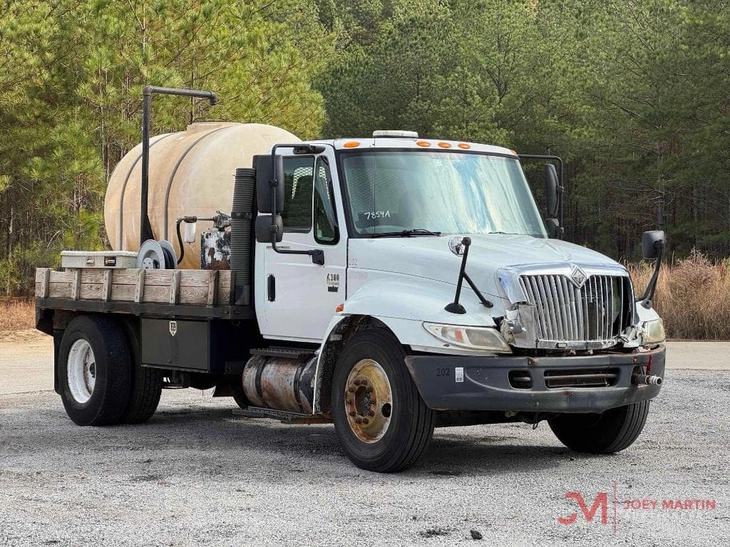 Image of International 4300 Primary image