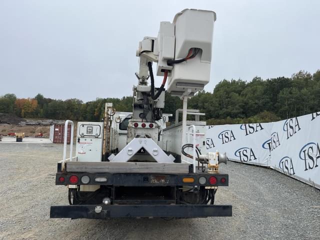 Image of International 4300 equipment image 3