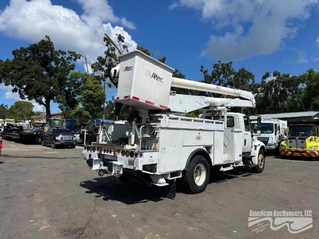 Image of International 4300 equipment image 3