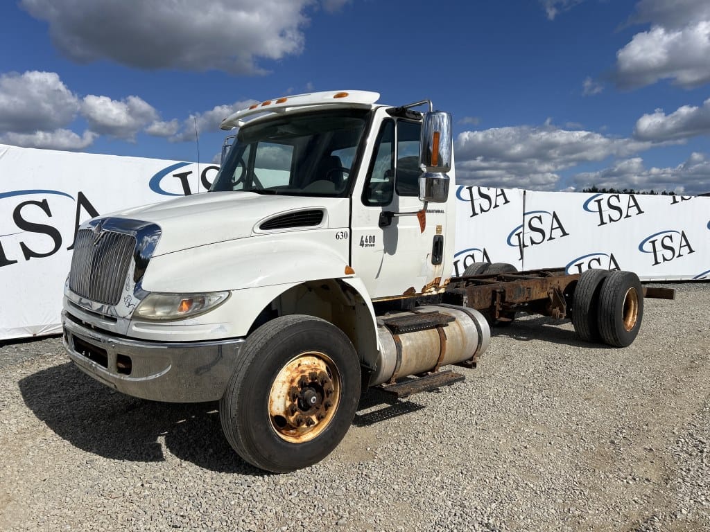 Main image International 4400