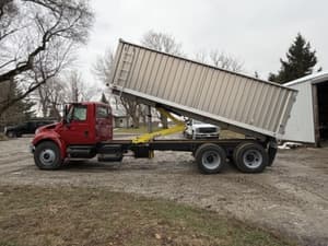 2007 International 4400 Image