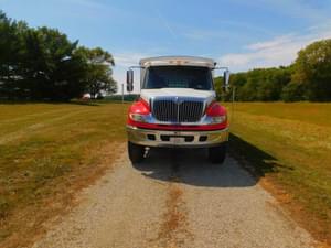 2007 International 4400 Image