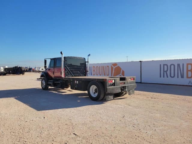 Image of International 7400 equipment image 2