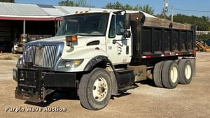 2007 International 7500 Image